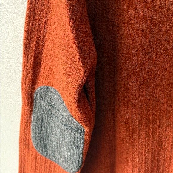 Lightly worn - Picture 3 of 4